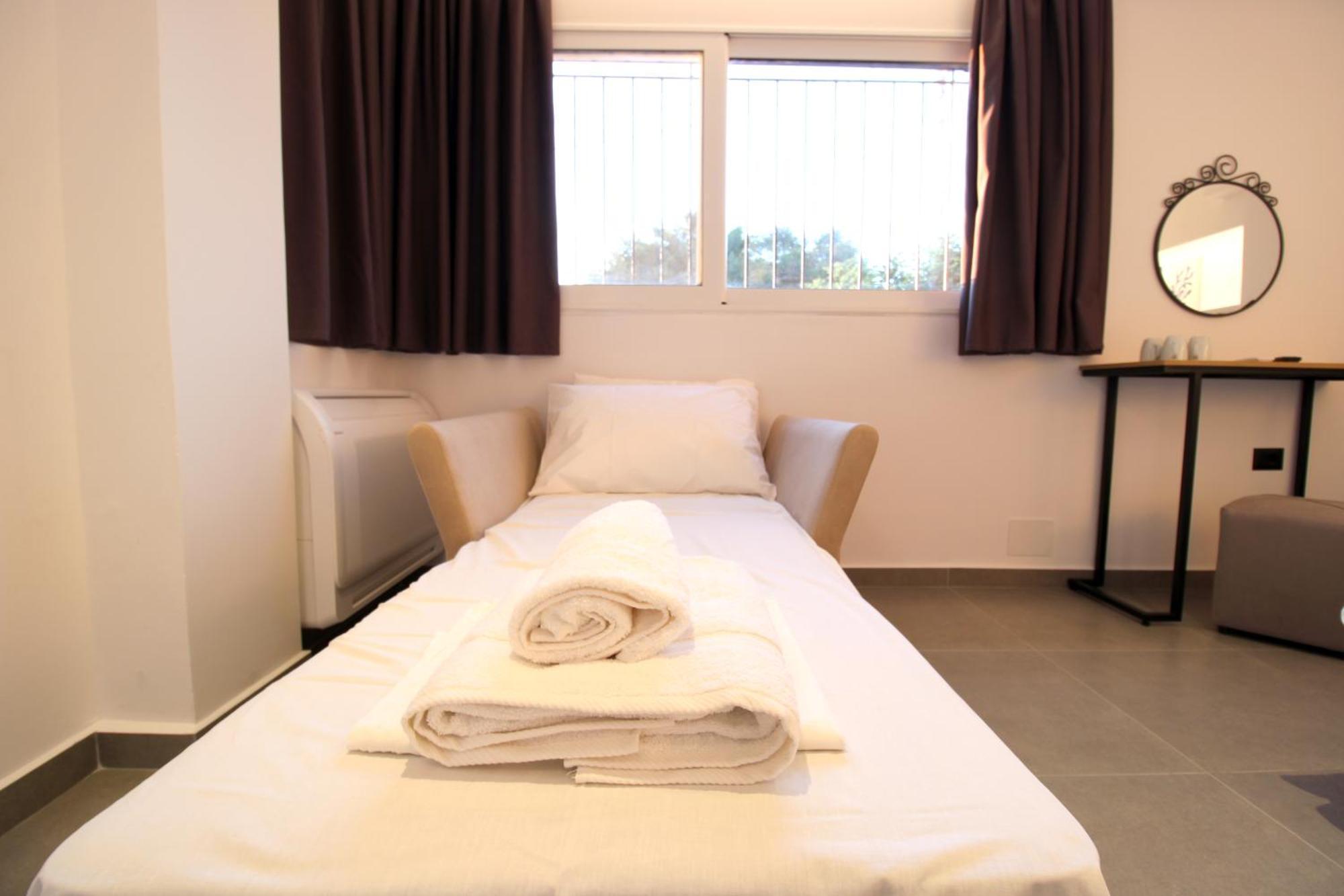 Melina'S Seaside Retreat Lejlighedshotel Ksamil Eksteriør billede