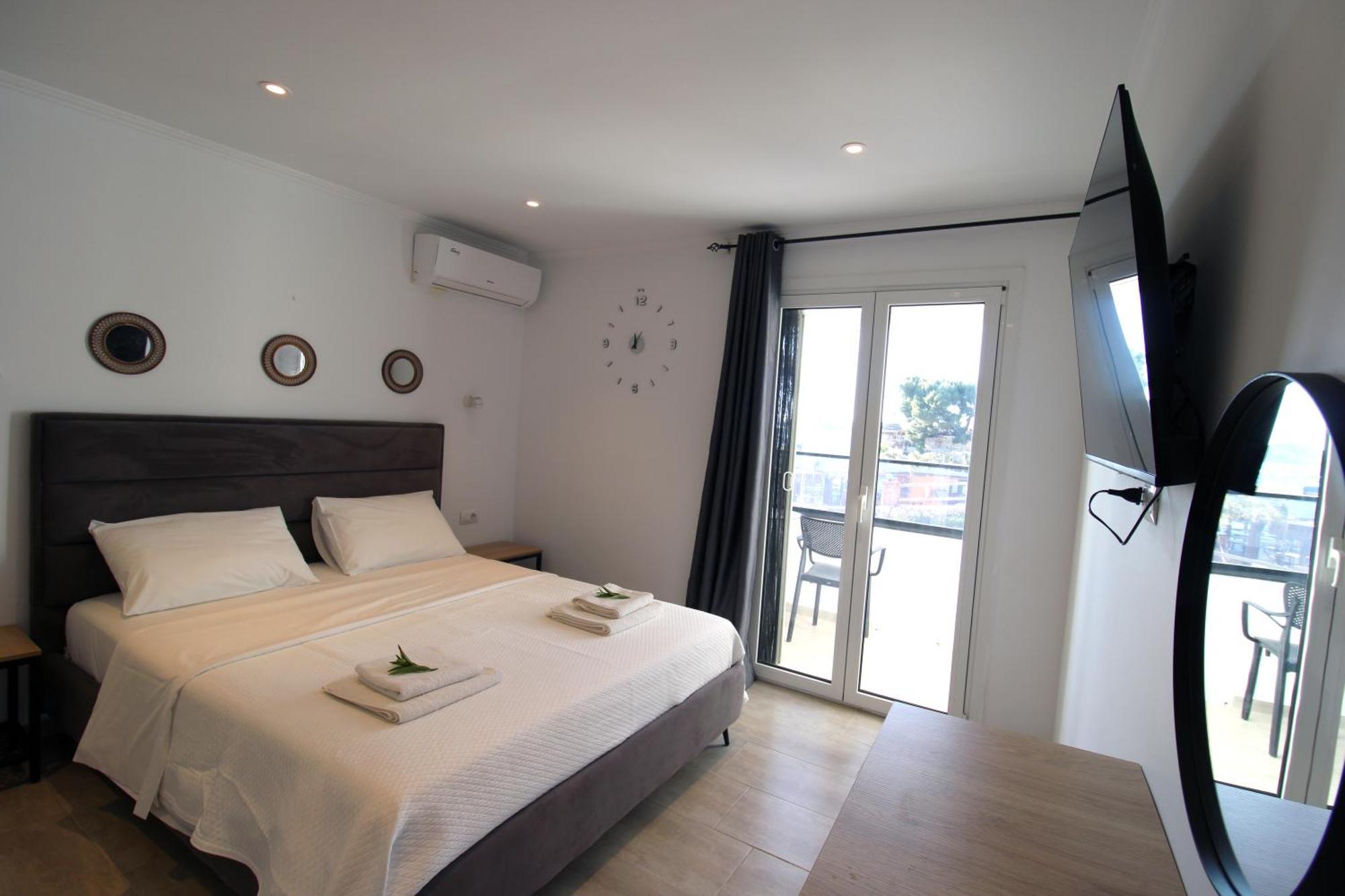 Melina'S Seaside Retreat Lejlighedshotel Ksamil Eksteriør billede