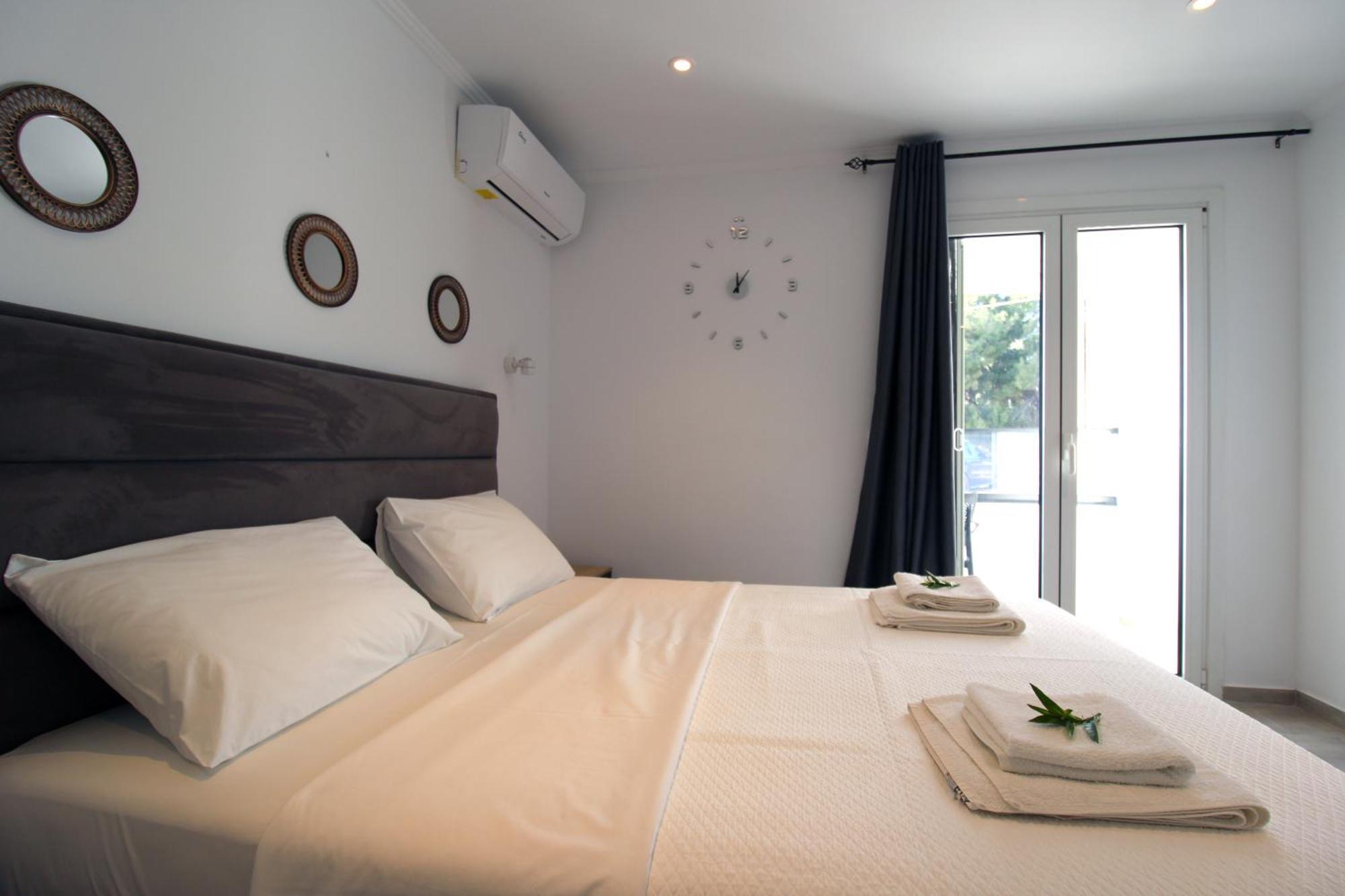 Melina'S Seaside Retreat Lejlighedshotel Ksamil Eksteriør billede